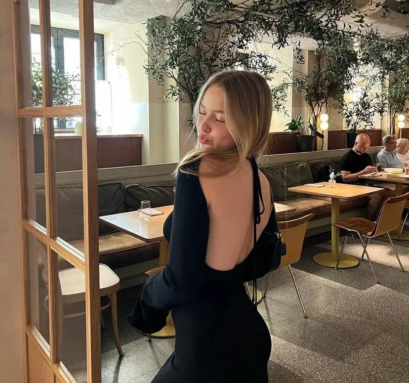 Vanessa Iskra - Фото 2