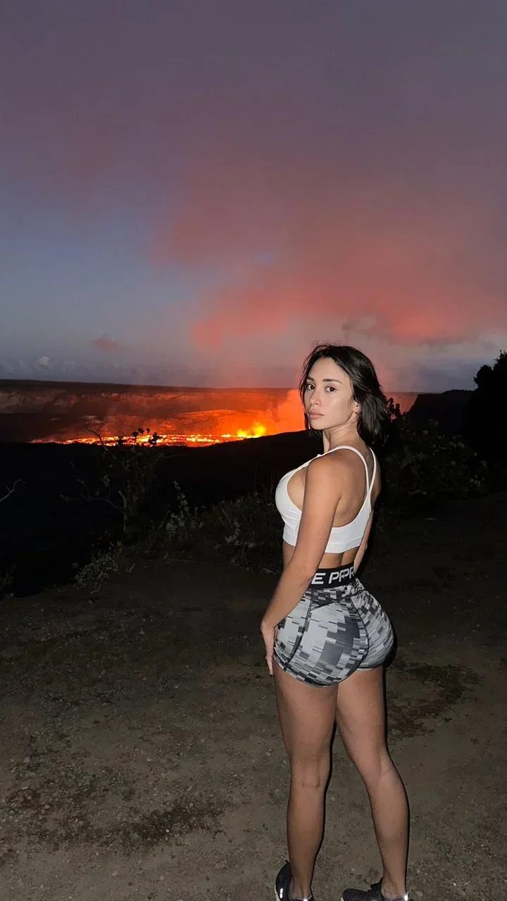 Bella Shelk - Фото 3