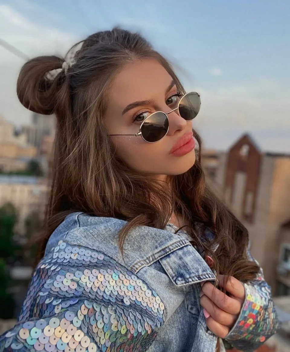 Eseniya Luna - Фото 4